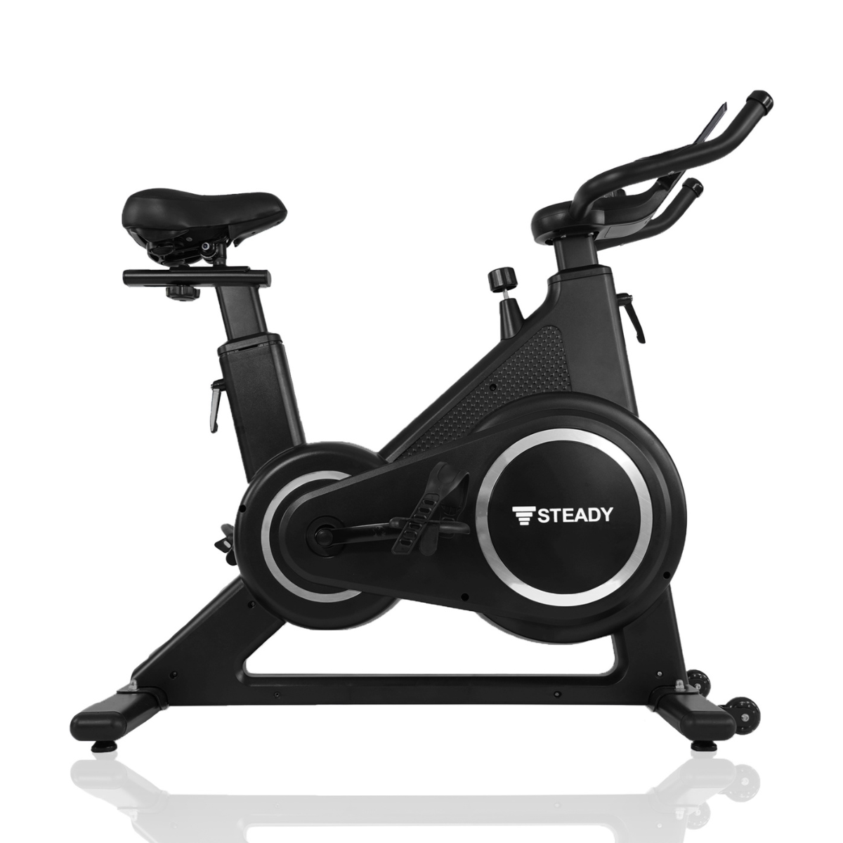 エアロバイク STEADYスピンバイク ST128 粗 ホワイト2023年10月購入 エアロバイク STEADYスピンバイク ST128 粗 ホワイト2023年10月購入